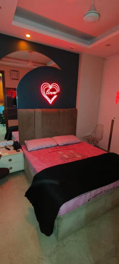 Vinanda Home Stay نيودلهي المظهر الخارجي الصورة